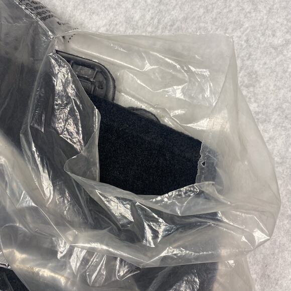 New OEM Toyota 4Runner Floor Mats 2017-2024 4pc Set TRD Off Road PT208-89192-20 - Picture 3 of 5